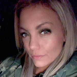 Meet your Posher, Raeanne